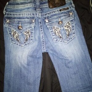 Girl's Miss Me Capris size 12